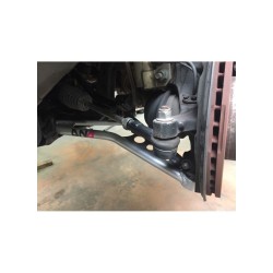 Kit racing trapezi anteriori su uniball Ford Fiesta MK7